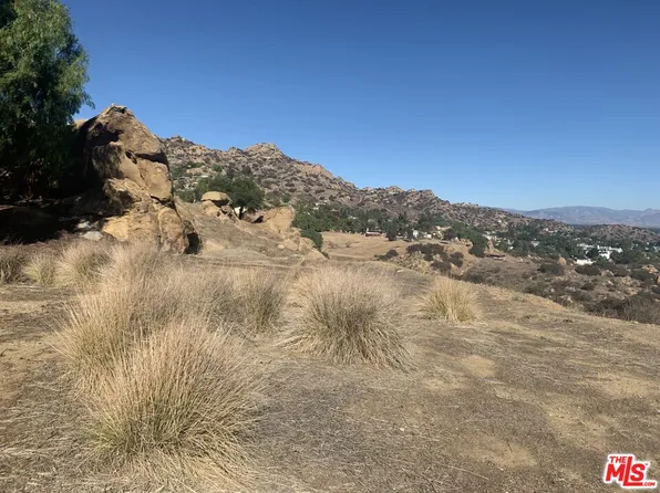 0 Woolsey Canyon Rd, Canoga Park, CA 91304