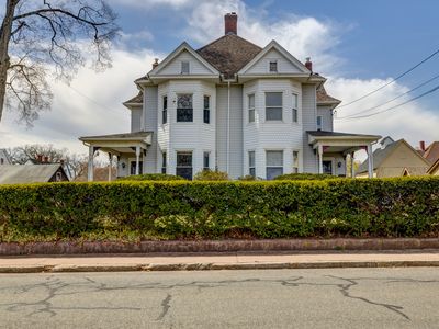 52 Arch Street, Manchester, CT, 06040