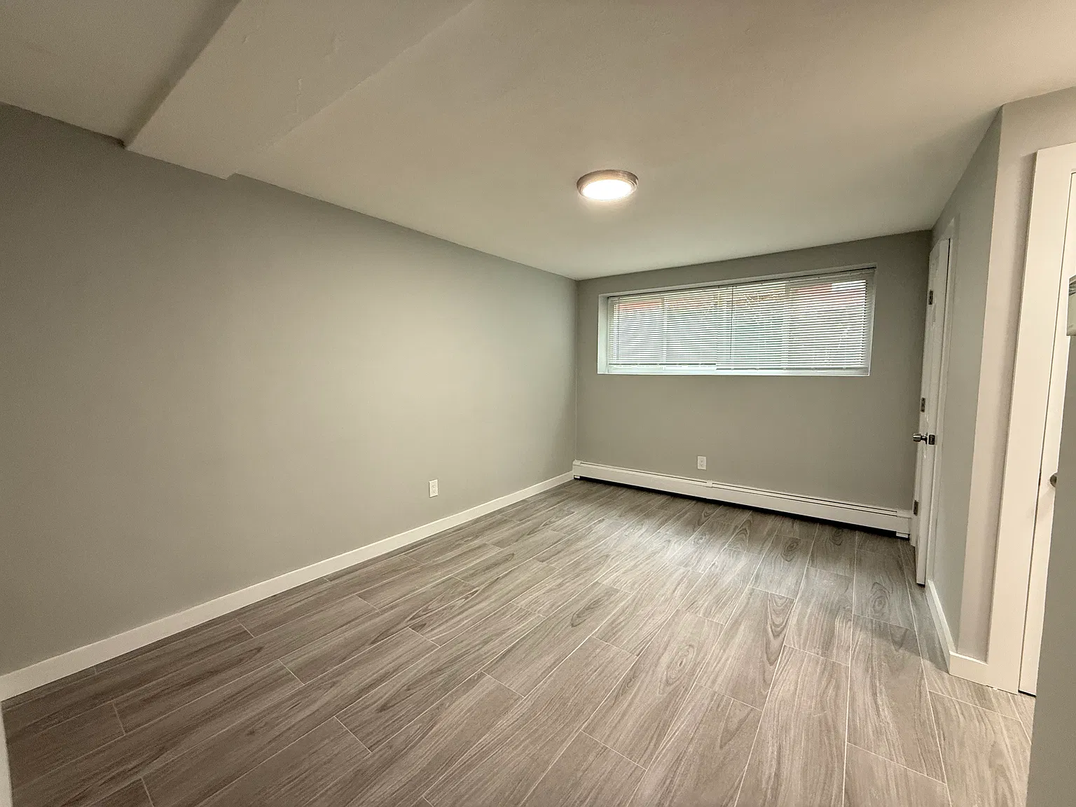 1 bed, 600 sqft, $2,200 — Photo 3