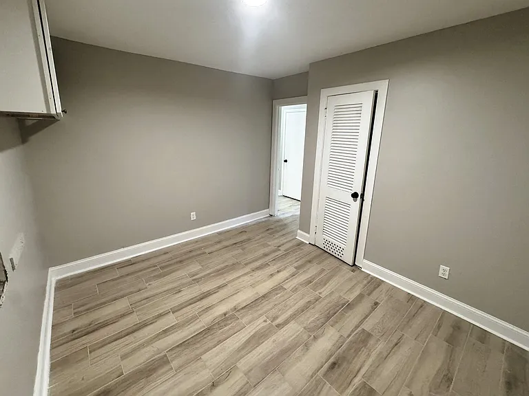 4669 Durbin Ave — Photo 17