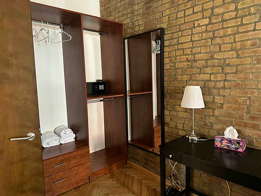 Rented by 348 First Second LLC | media 10