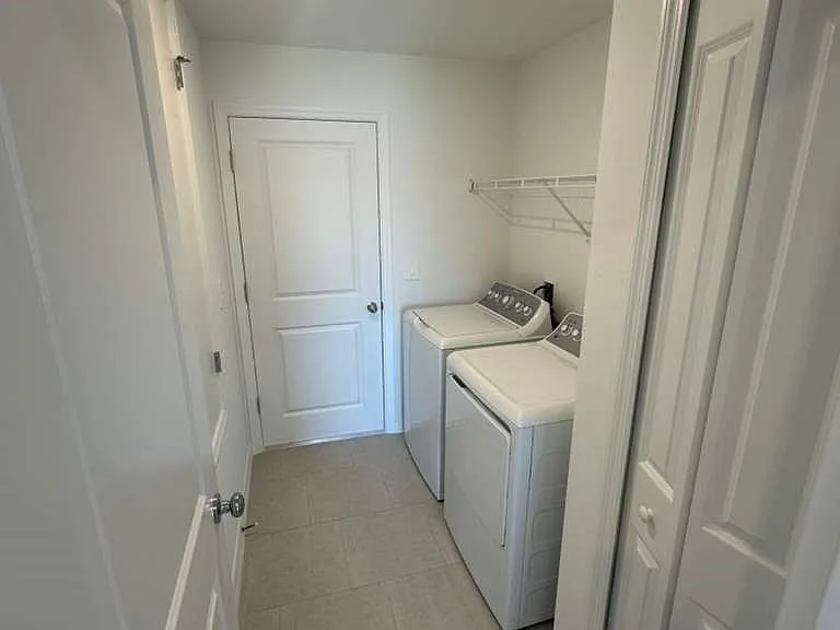 11918 Savanna Lakes Blvd — Photo 7