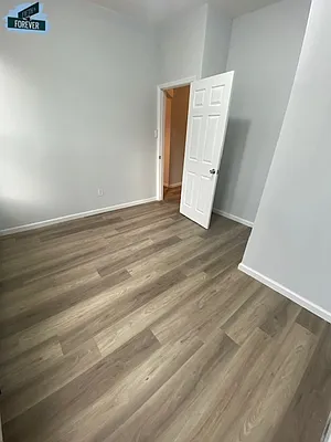 Rented by Fifth & Forever LLC | media 17