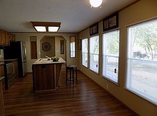 540 Perry St, Lawrence, KS 66044