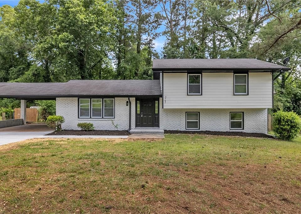 1st image of 3767 Greentree Dr
