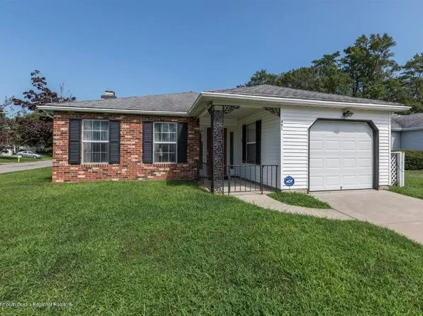 401 Hancock Dr, Little Egg Harbor, NJ 08087