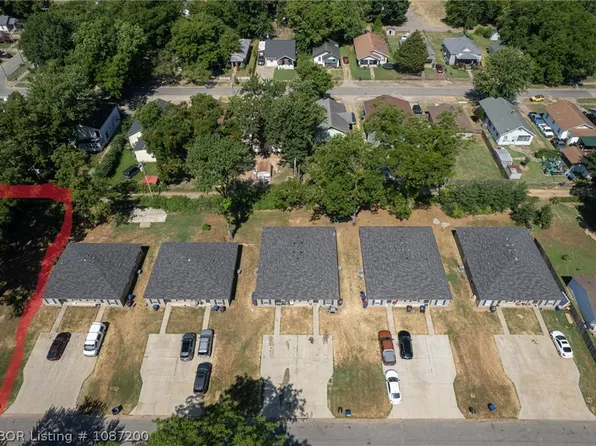 1415 N 29th St, Fort Smith, AR 72901