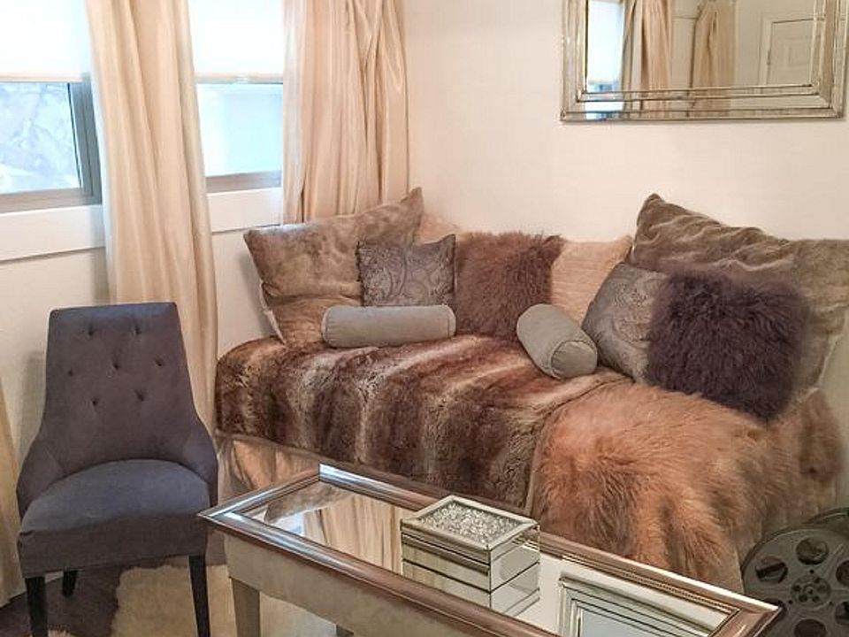 1st image of 1438 Park Ave #6