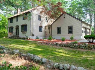 3 Briar Rd, Windham, NH 03087