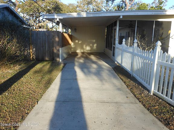 3rd image of 1841 Highland Ave