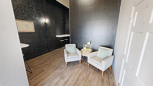 539 Pacific Ave SW #201 Photo 1
