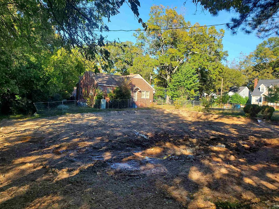 1st image of 1103 N Buchanan Blvd #22