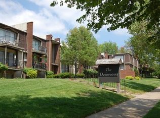 120 E 37th St APT 3, Kansas City, MO 64111