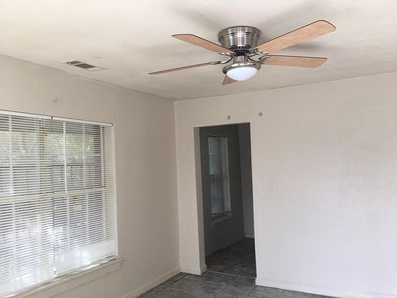 2nd image of 4613 Panola Ave
