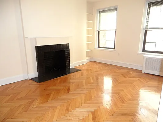 Rented by Goldfarb Properties | media 10