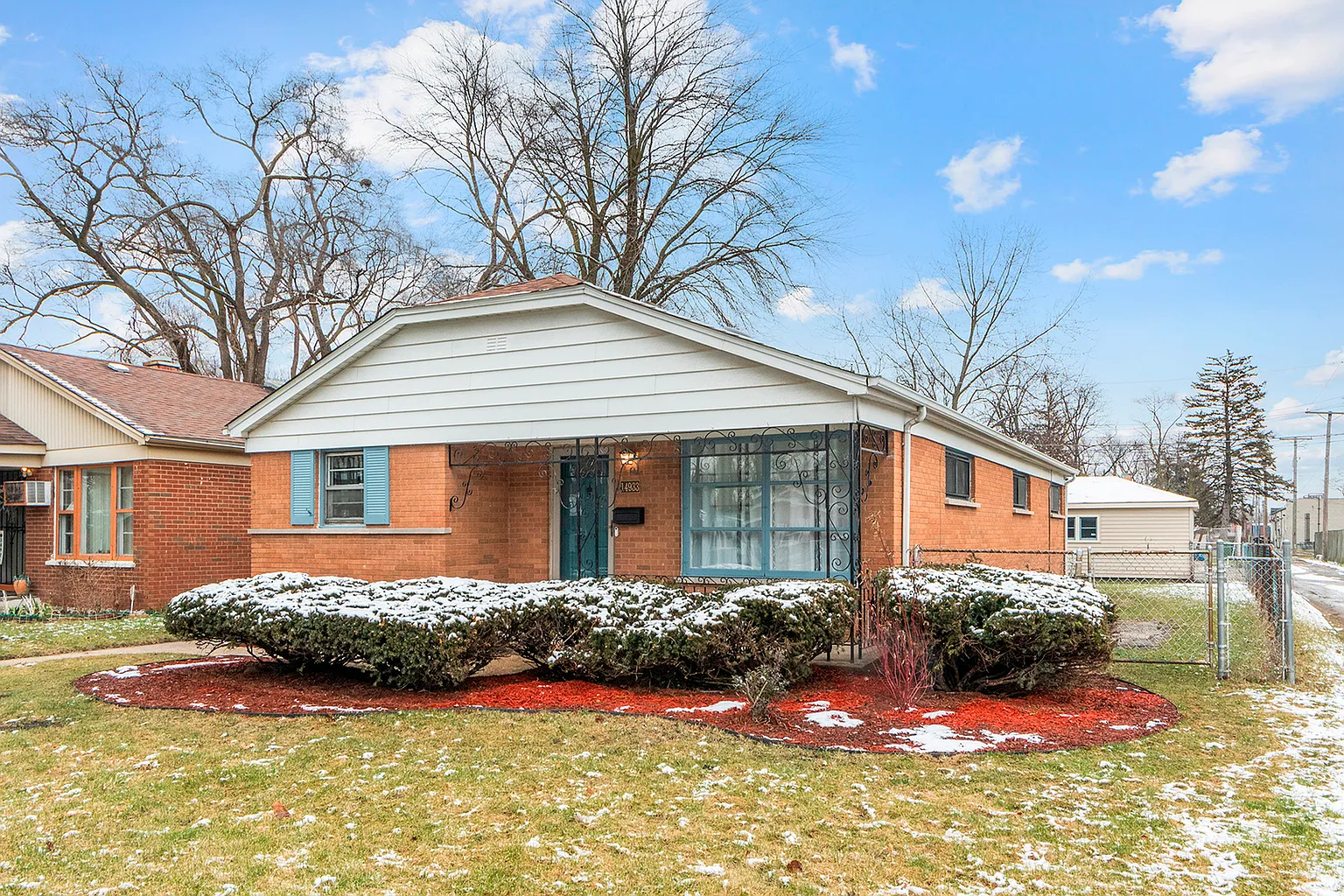 14933 Wabash Ave photo 1