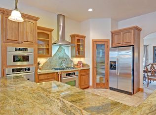 914 Cottonwood Ln, Larkspur, CO 80118