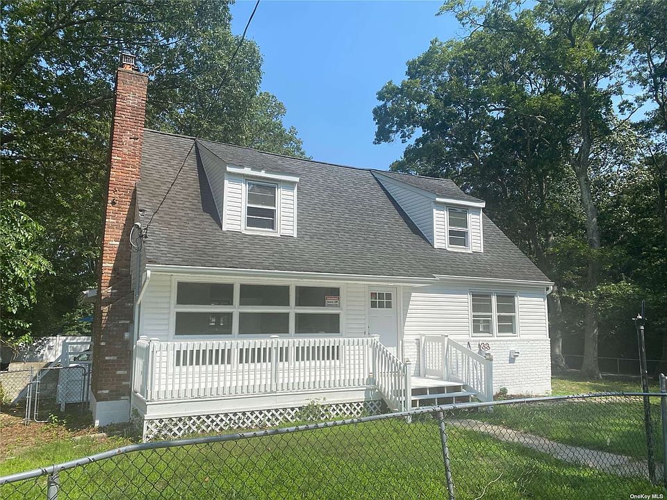 33 Hewlett Drive, Sound Beach, NY 11789 MLS 3495105 Zillow