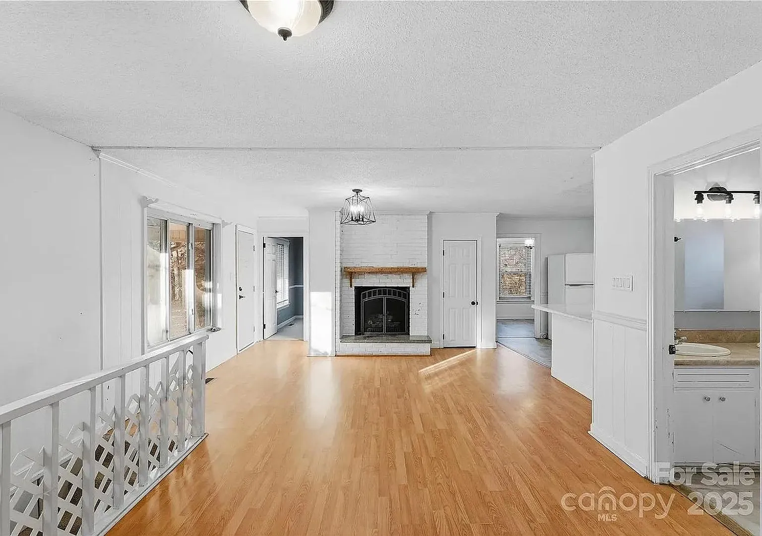 Room in 5 Bedroom Home at Cox Mill Rd — Photo 3