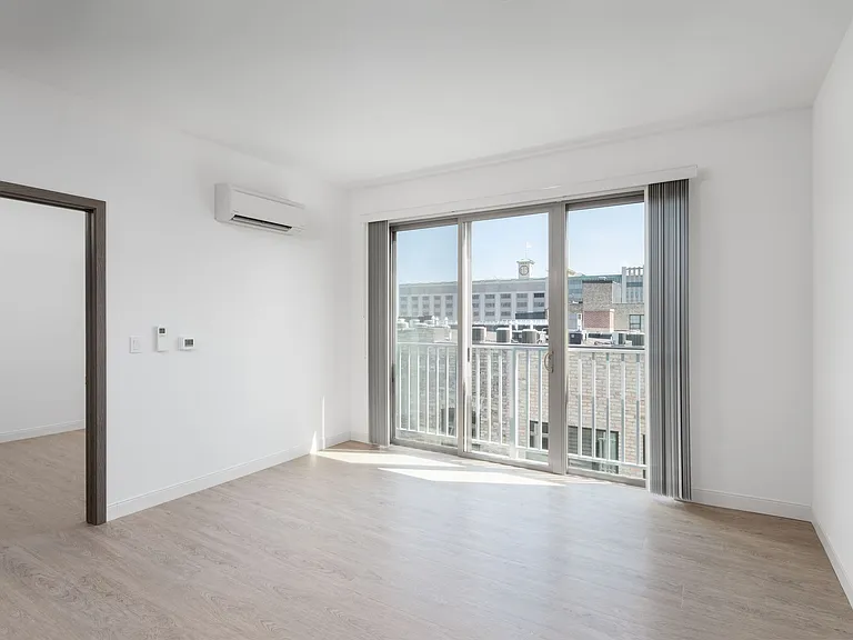 Quartet Apartments — Photo 17