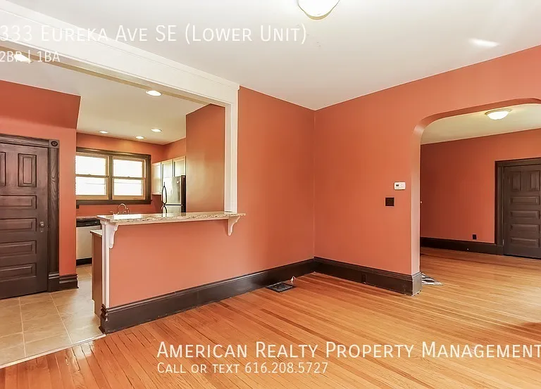 333 Eureka Ave SE — Photo 5