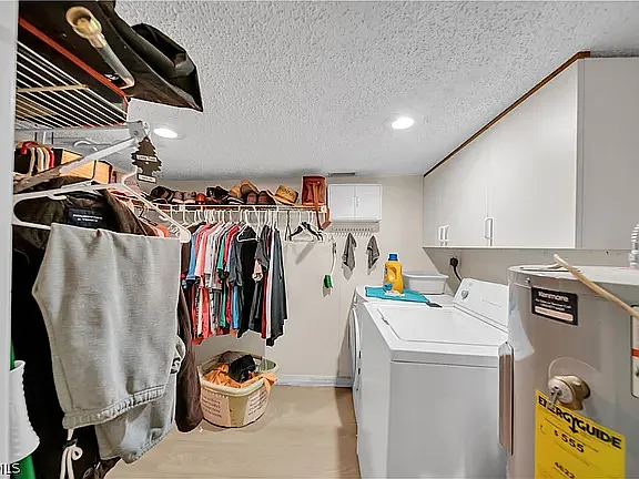 182 W Mariana Ave — Photo 9