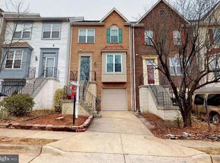 47387 Darkhollow Falls Ter, Sterling, VA 20165