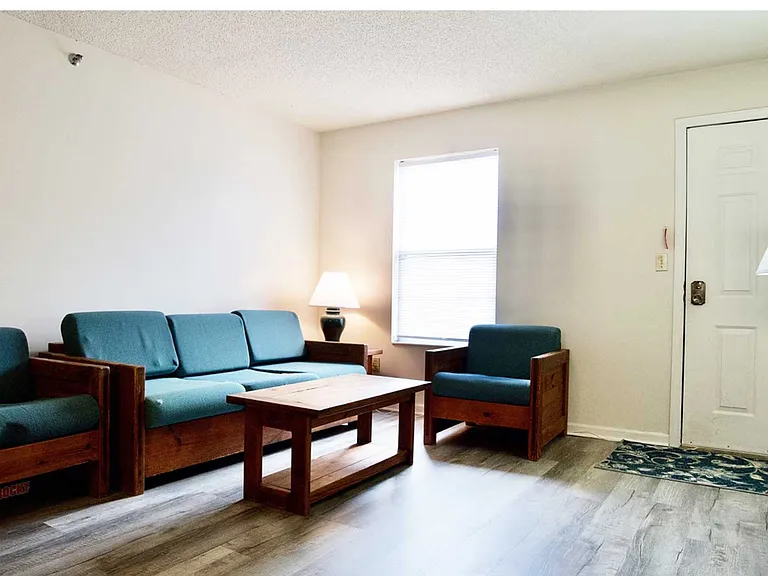 15 S Shafer St #1003 — Photo 4