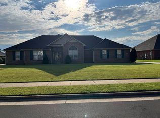 13196 Summerfield Dr, Athens, AL 35613