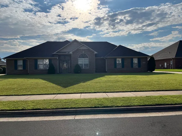 13196 Summerfield Dr, Athens, AL 35613