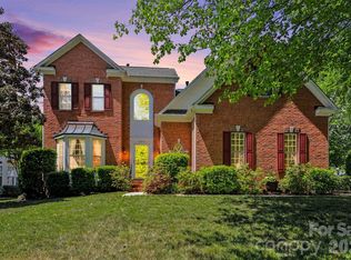 6216 Creek Breeze Rd, Charlotte, NC 28269