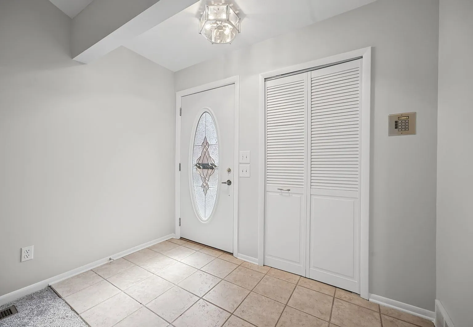 2 bed, 2.0 bath, 1029 sqft, $1,850 — Photo 2