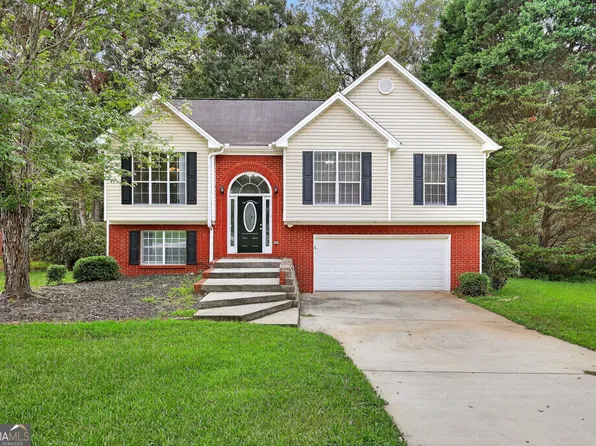 245 Overlook Dr, Covington, GA 30016