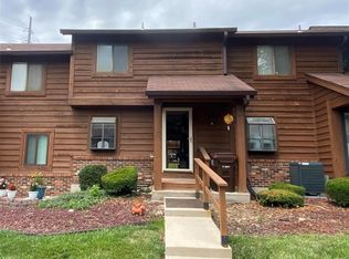 14 Cedar Grove Ct, Saint Charles, MO