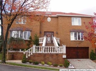 44 Ridge Ave, Staten Island, NY 10304