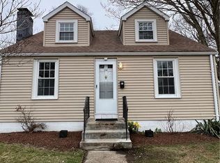 64 Errol St, Warwick, RI 02888