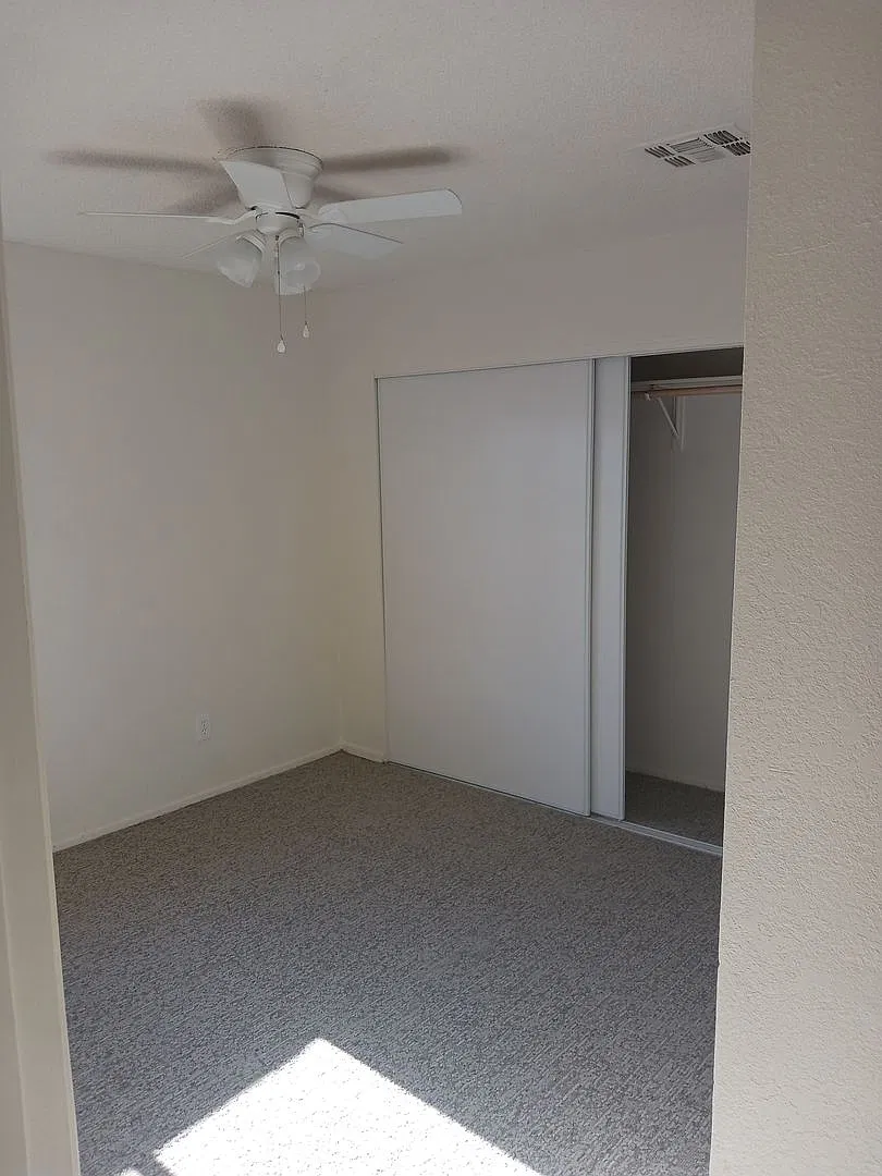 3 bed 2 ba — Photo 2