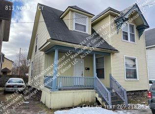 813 Normal Ct, Kalamazoo, MI 49007