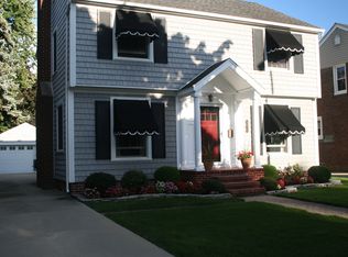 2515 Edgemont St, Trenton, MI 48183