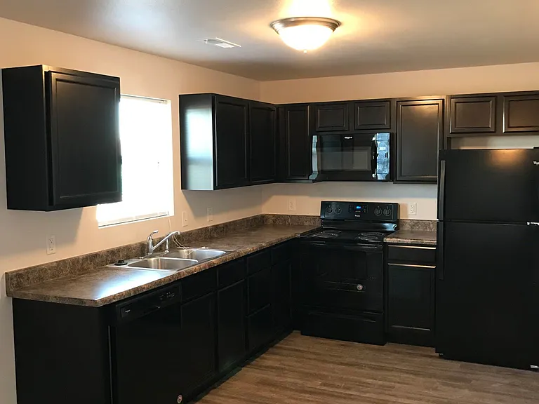 Parkside Manor Apartmens — Photo 21
