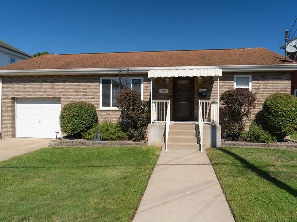 308 Fourth Street, Glen Dale, WV 26038