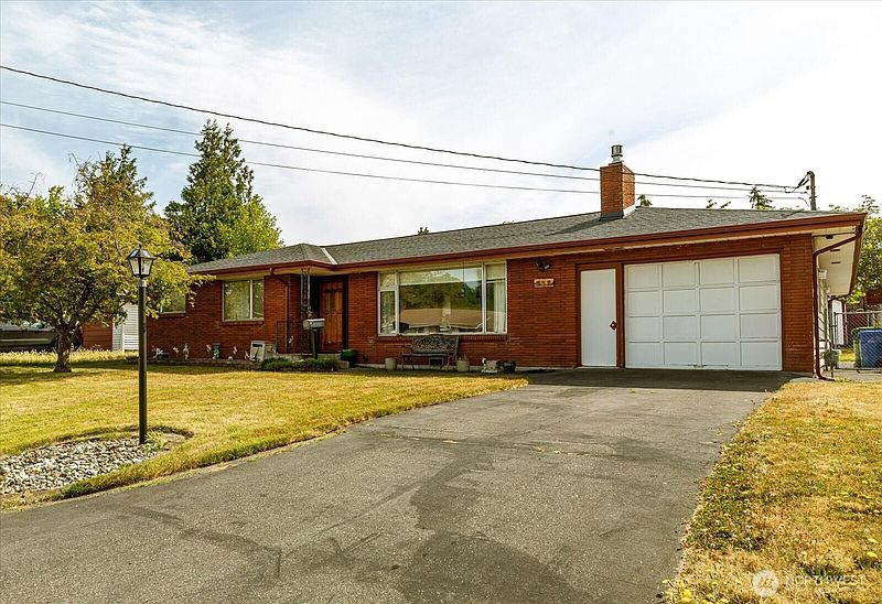 3rd image of 532 SE Pasek Street