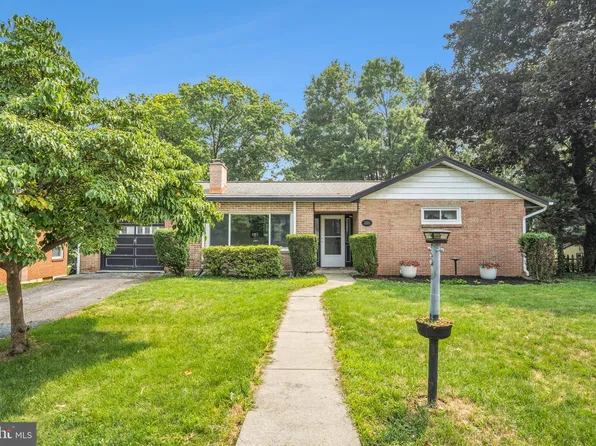 2201 Logan St, Camp Hill, PA 17011