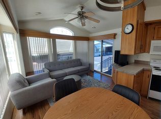 801 W Limberlost Dr #201, Tucson, AZ 85705