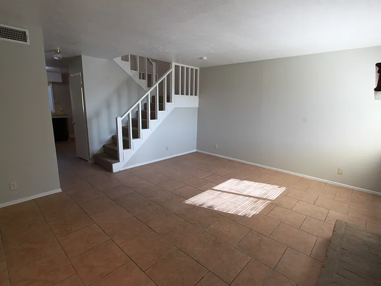 3904 Hudson Bend Rd #D — Photo 7