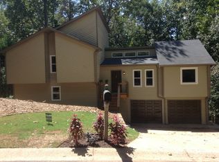 420 Chimney Blf, Johns Creek, GA 30022