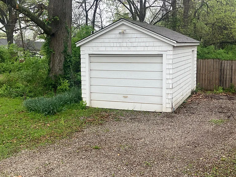 113 Orchard Dr — Photo 8