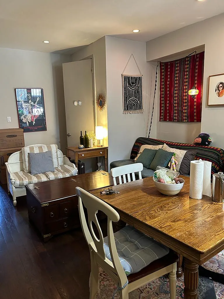 554 Lafayette Avenue — Photo 2