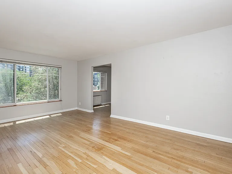 4321 Hale Pkwy — Photo 16