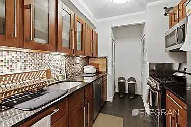 Rented by (Legacy) Elegran